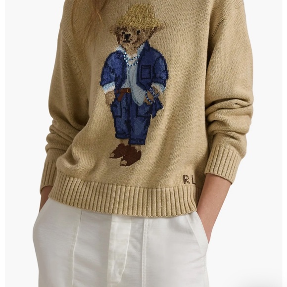Intarsia Bear Embellished Cotton
Crewneck Sweater
Polo Ralph Lauren - Picture 3 of 3